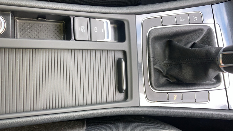 Volkswagen Golf 1.4 TSI SE [Nav] 5dr Petrol Hatchback